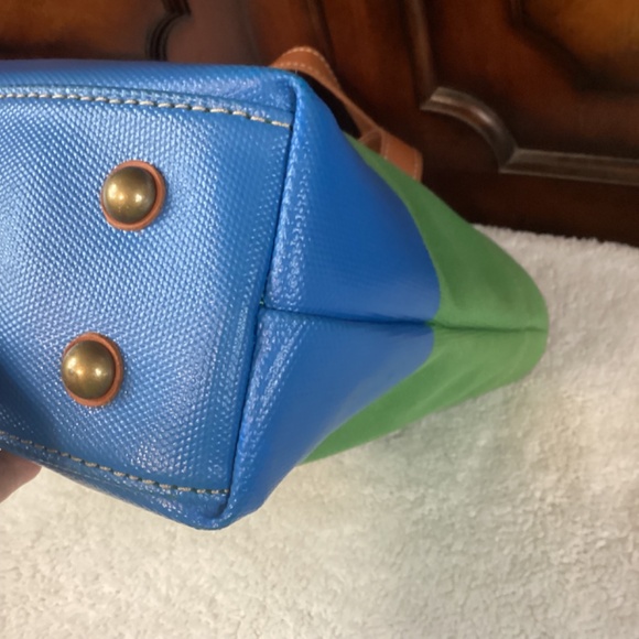 Fossil Colorblock Tote with Wallet - Picture 9 of 14
